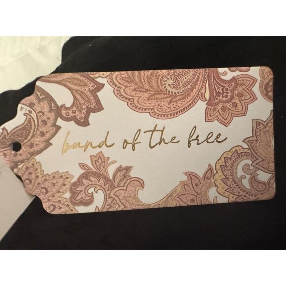 2/$30 NWT Band of the Free Large Cable Knit Black Sweater - Picture 9 of 13